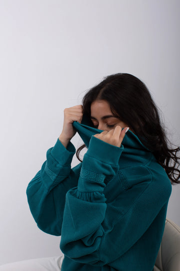 White Lily Top (Teal)